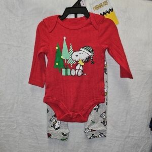 Nwt Peanuts 2 Piece Set